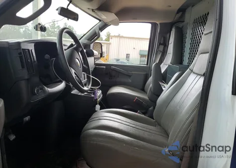 2021 Chevrolet Express G2500 from USA, damaged, VIN 1GCWGAFP9M1146543